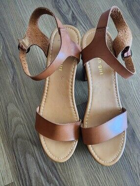 Women's Brown Leather Ankle-Strap Sandals